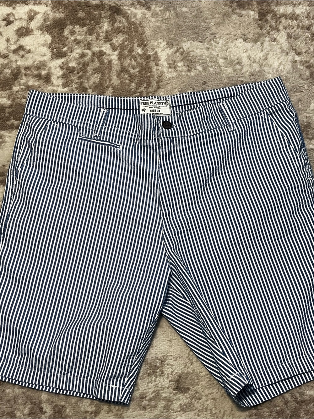Free Planet Mens Striped Shorts Size 36 Blue White Casual Flat Front Beach Prep